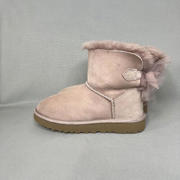 Womens Uggs Boots Bailey Bow Tulle Mini Dusk Pink Purple Sz 6 Fits 7 Suede Rare - Picture 7 of 16